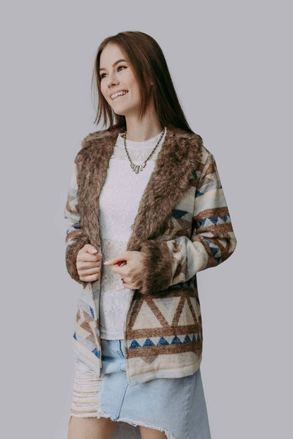 Merigold Kiss - Belle Of The West Southwest-inspired Fur-trimmed Western Coat