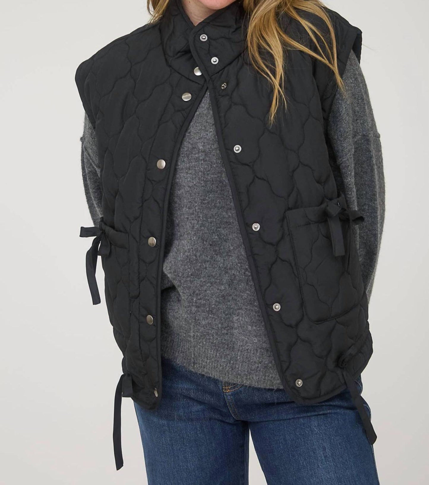 Blu Pepper - Tie-detail Snap-button Quilted Puffer Western Vest