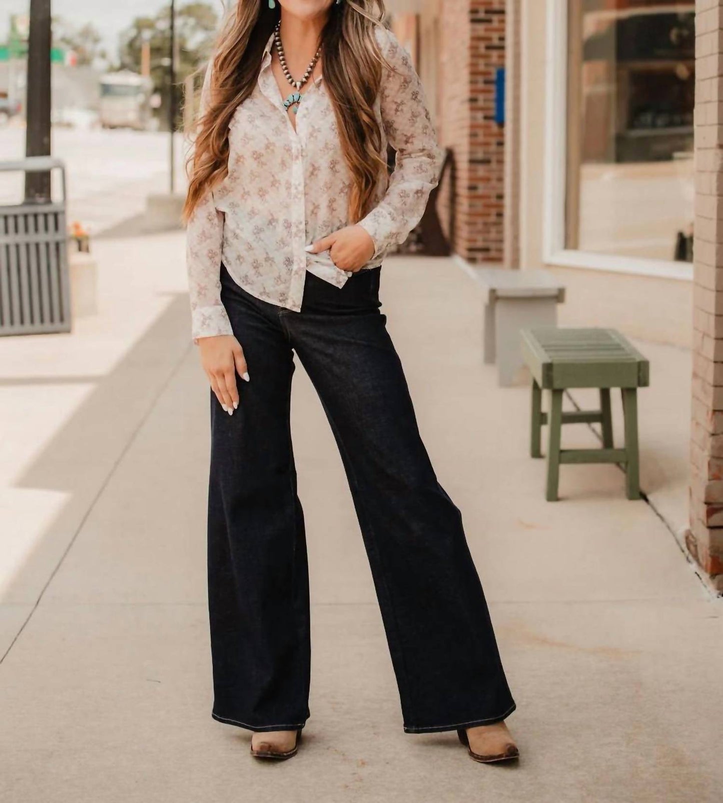 Blue B - Let'r Buck Western Chiffon Button-down Blouse