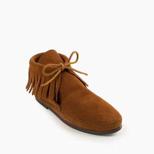 Minnetonka - Women's Classic Fringe Hippy Hardsole Boot