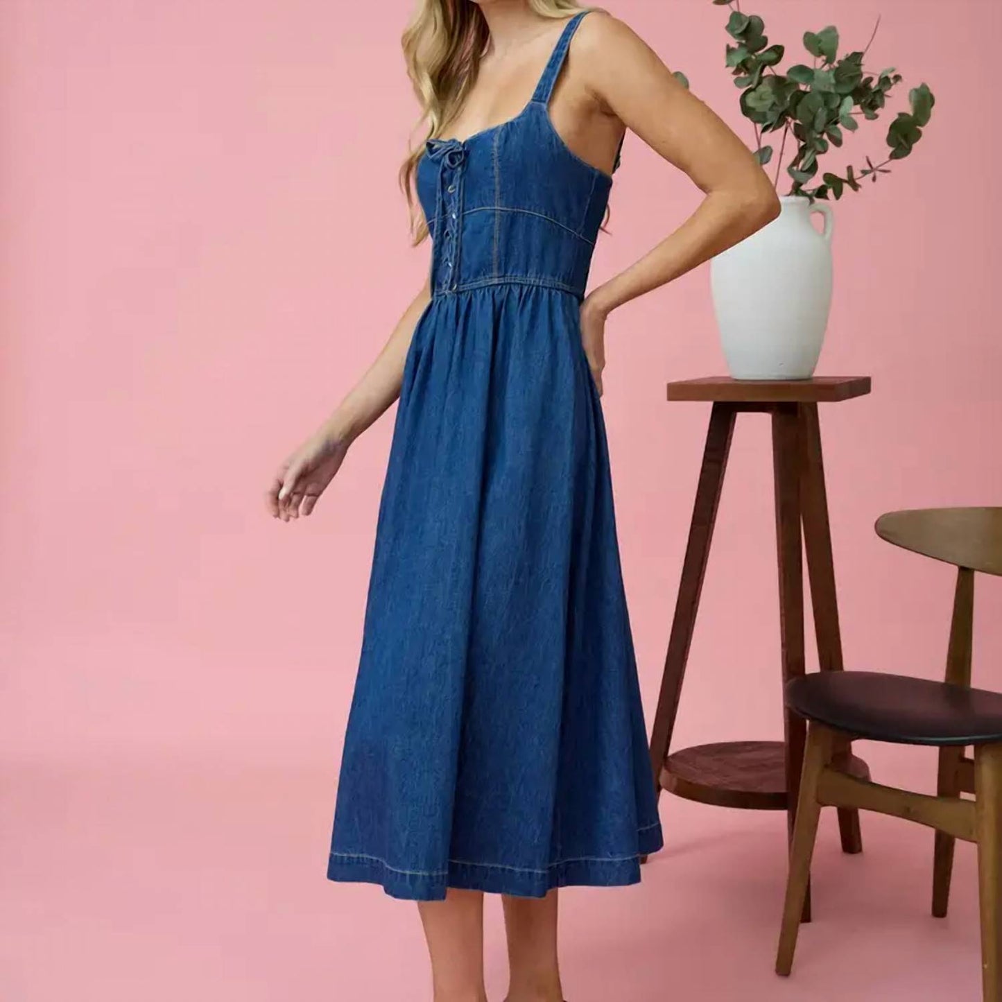 Blu Pepper - Lace Up Sleeveless Midi Dress