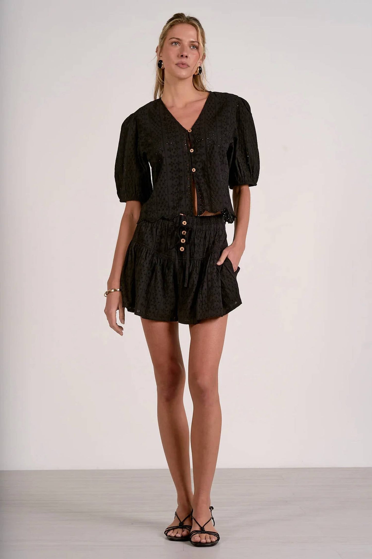 Elan - Ellie Elastic Waist Eyelet Shorts