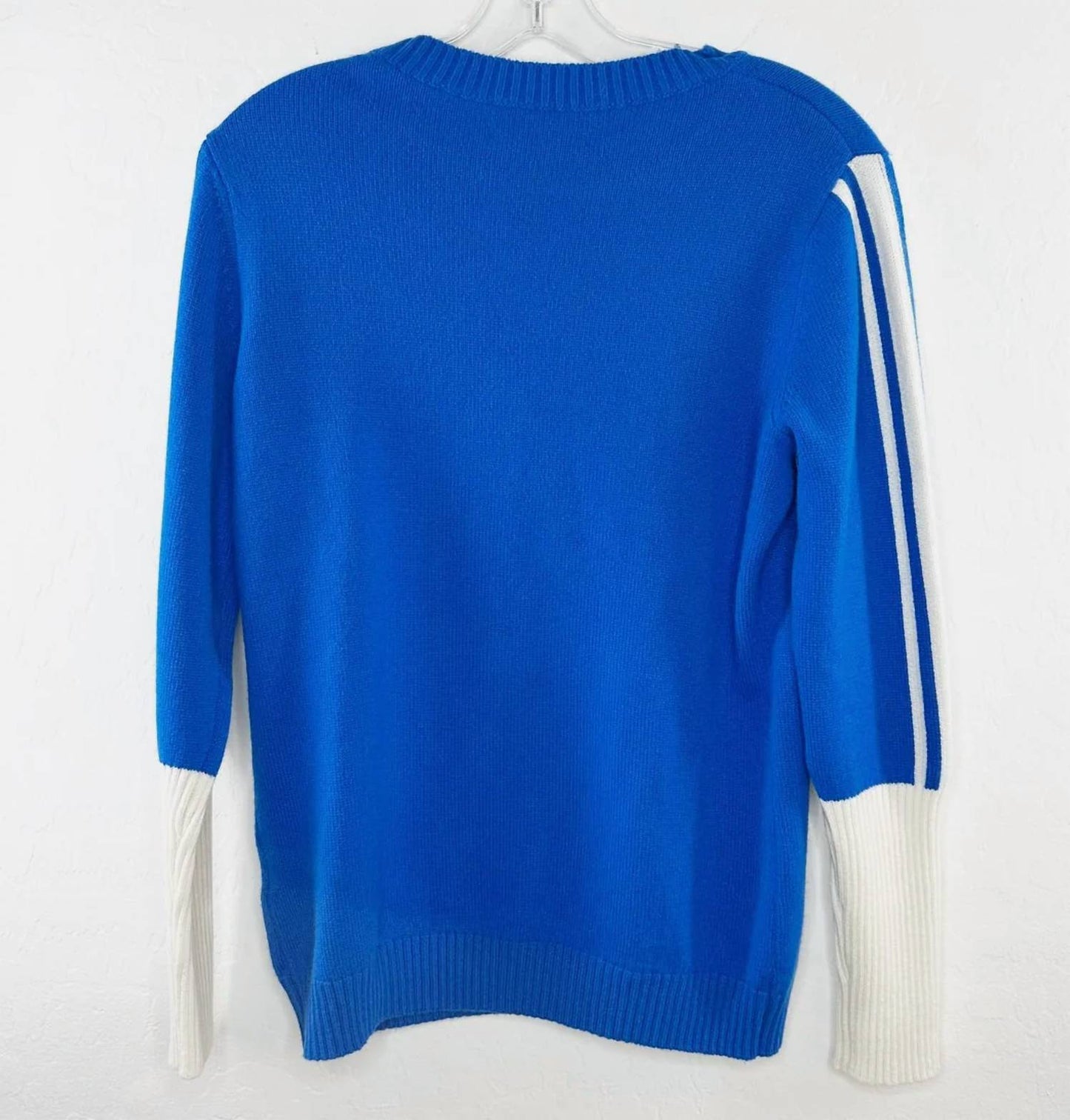Never A Wallflower - Women's Apres Crew Sweater
