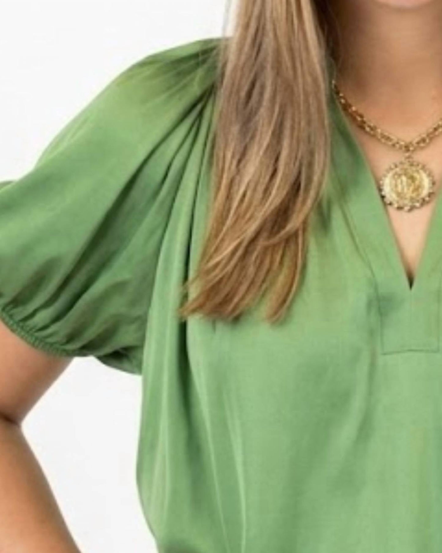 Current Air - SPLIT V-NECK RELAXED FIT BLOUSE