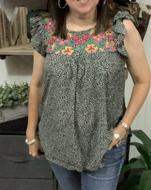Llove - Women's Floral Ruffle Cap Sleep Top