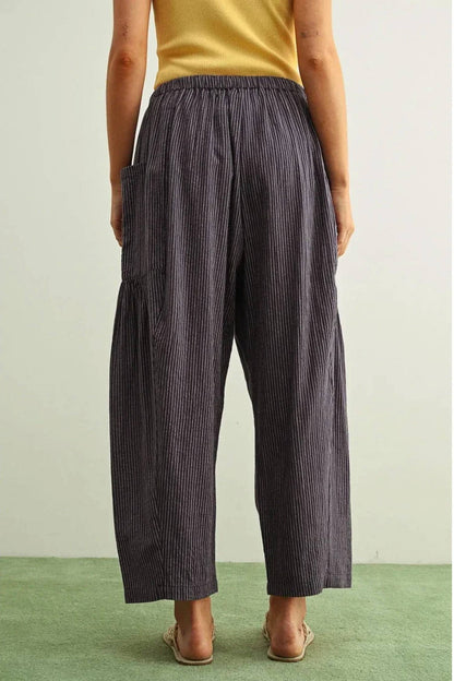 Miou Muse - PINSTRIPED LOOSE PANTS WITH POCKETS