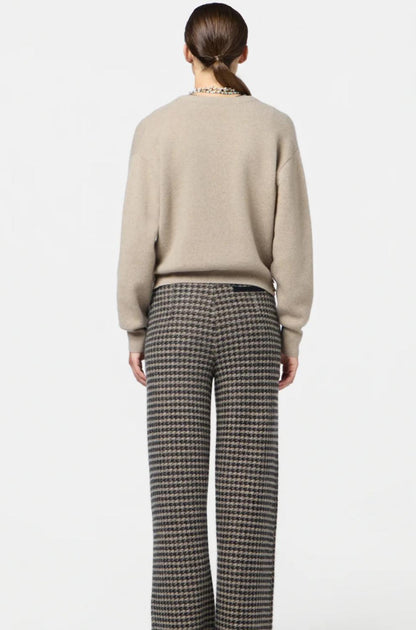 Guest In Residence - Collegiate Cardigan