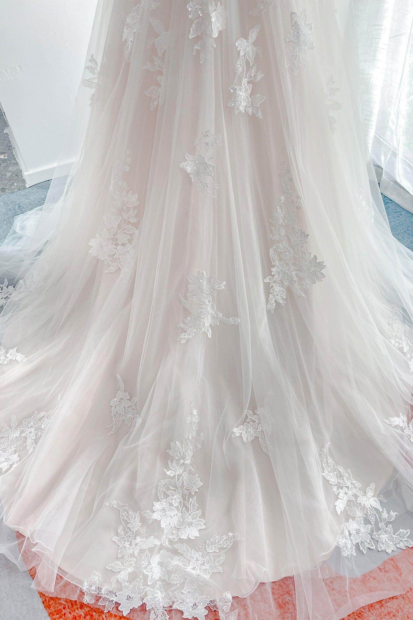 A-Line Court Train Lace Tulle Wedding Dress CW3156