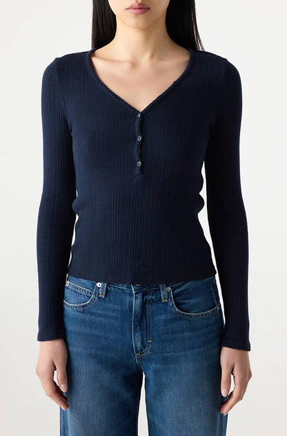 Amo - Heartfelt Top