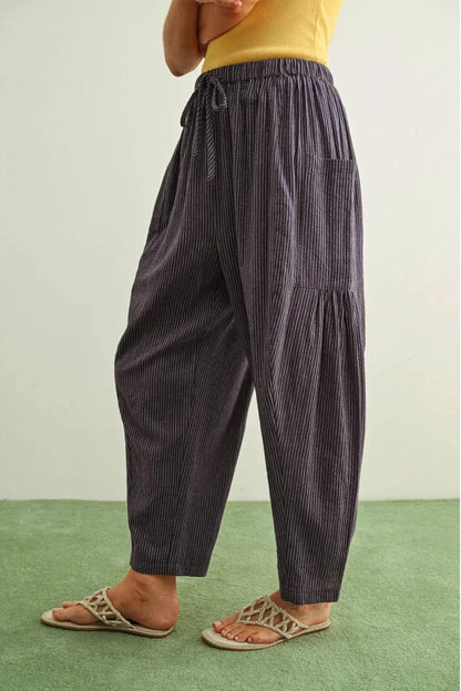 Miou Muse - PINSTRIPED LOOSE PANTS WITH POCKETS